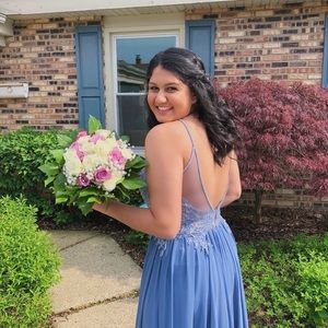 Meet your Posher, Riya